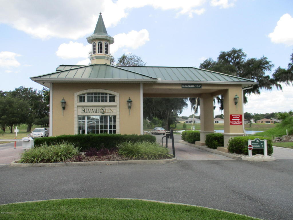 Gate